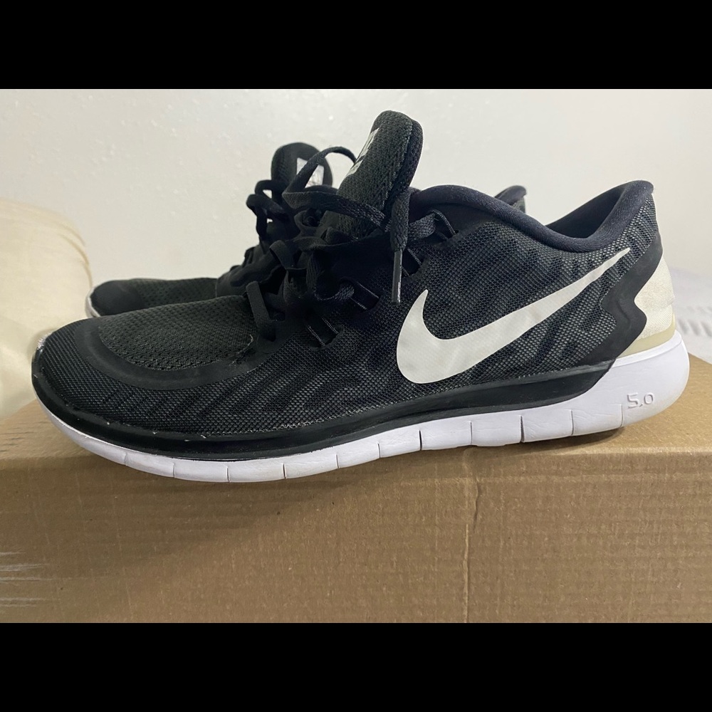Nike Free 5.0 Running Shoes Black mens size 10 1/2
